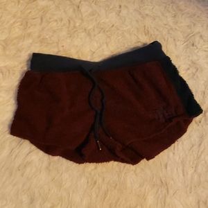 Tommy Hilfiger small shorts